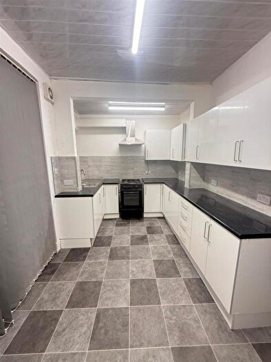 3 Bedroom Terraced House To Rent In Wilson Road, Manchester, M9