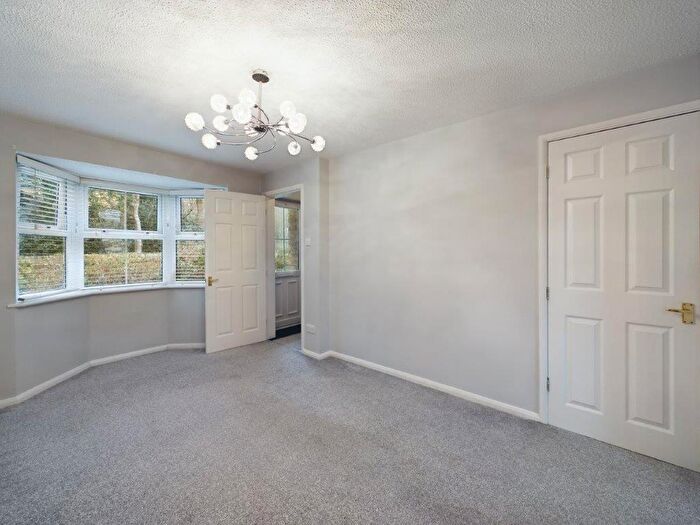 2 Bedroom End Of Terrace House To Rent In Cornbury Grove Solihull, B91