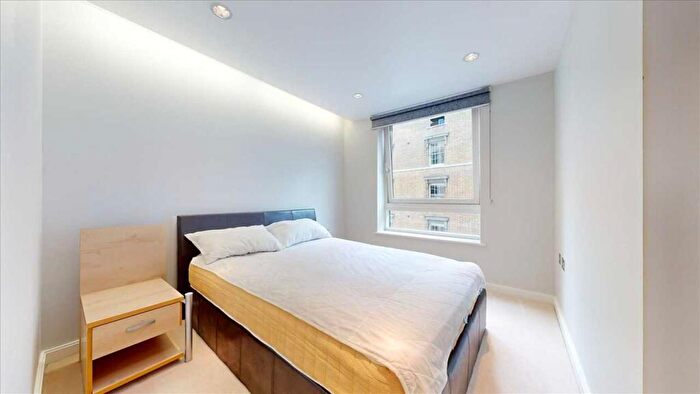 2 Bedroom Apartment To Rent In Allsop Place, London, NW1