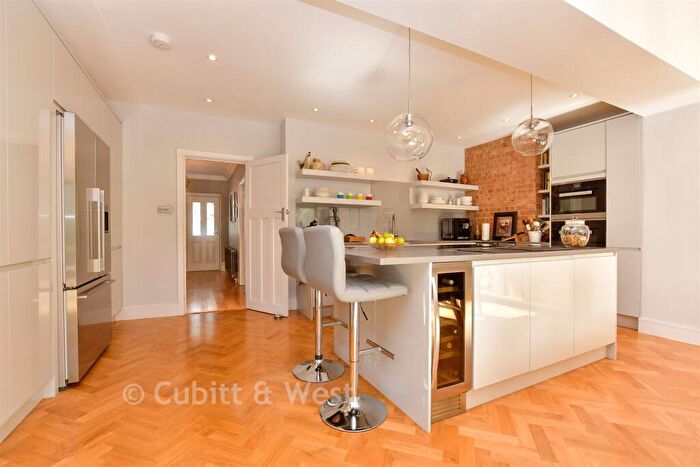 3 Bedroom Terraced House For Sale In Sandersfield Road, Banstead, Surrey, SM7