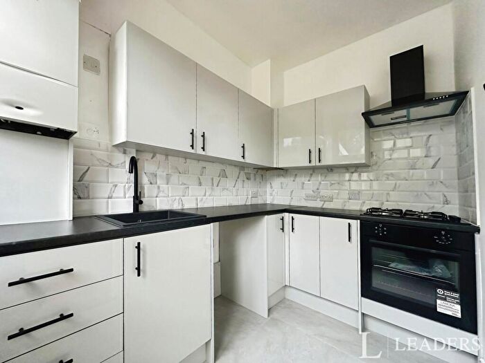 3 Bedroom House To Rent In Quebec Avenue, Southend-on-Sea, Essex, SS1