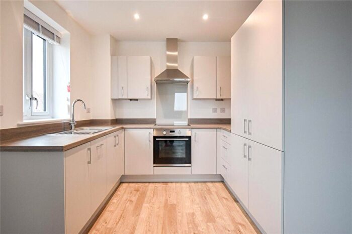 1 Bedroom Apartment To Rent In Saffron Way, Cambridge, CB1