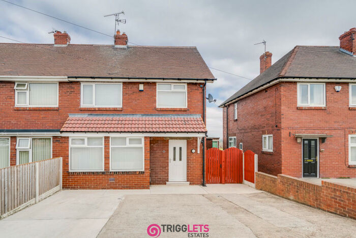 3 Bedroom Semi-Detached House To Rent In Cutts Avenue, Wath-Upon-Dearne, Rotherham, S63