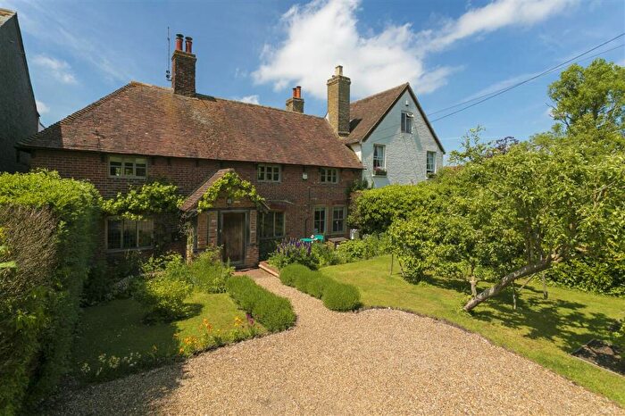 3 Bedroom Semi-Detached House For Sale In Almond Cottage, Ashford Road, Badlesmere, ME13