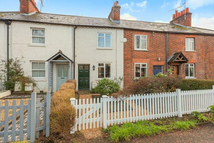 2 Bedroom Terraced House To Rent In Albion Place, Hatch Lane, SL4