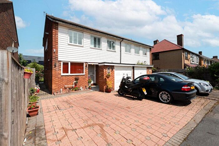 4 Bedroom Semi Detached House For Sale In St. Albans Road, Cheam, Sutton, SM1