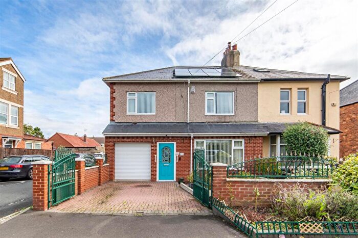 4 Bedroom Semi-Detached House For Sale In West Lane, Newcastle Upon Tyne, NE12