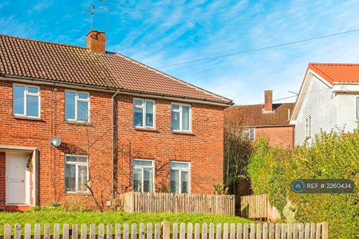 5 Bedroom End Of Terrace House To Rent In Wolfe Close, Winchester, SO22