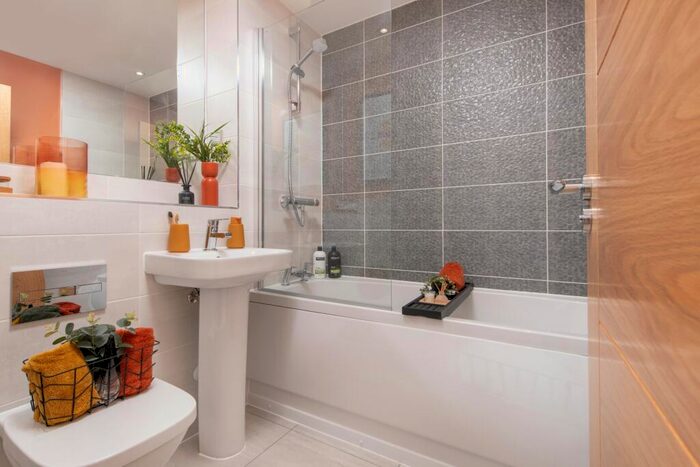 2 Bedroom Semi-Detached House For Sale In Greenhill Road, Herne Bay, CT6