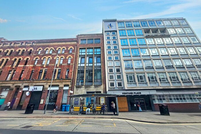 2 Bedroom Flat For Sale In Apartment, Sir Thomas Street, Liverpool, L1
