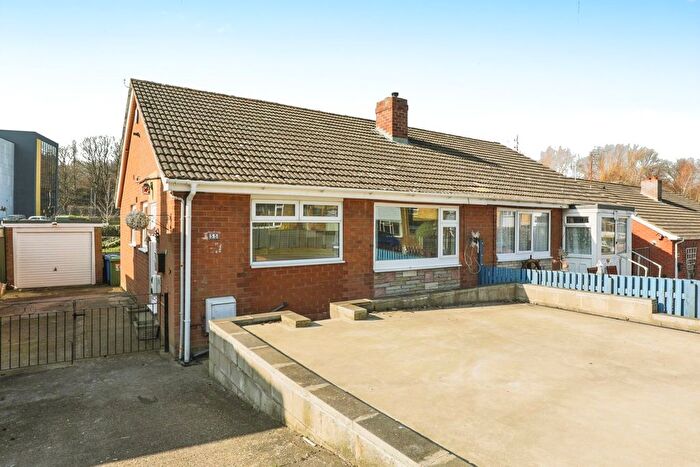 2 Bedroom Semi-Detached Bungalow For Sale In Weaponness Valley Road, Scarborough, YO11