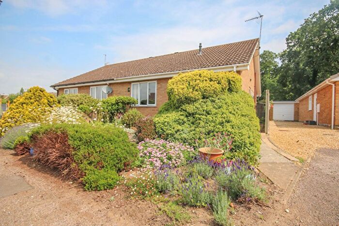 2 Bedroom Semi-Detached Bungalow For Sale In Temple Road, King's Lynn, PE30