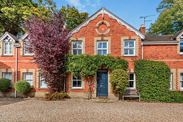 3 Bedroom Terraced House For Sale In Swinley Road, Ascot, SL5