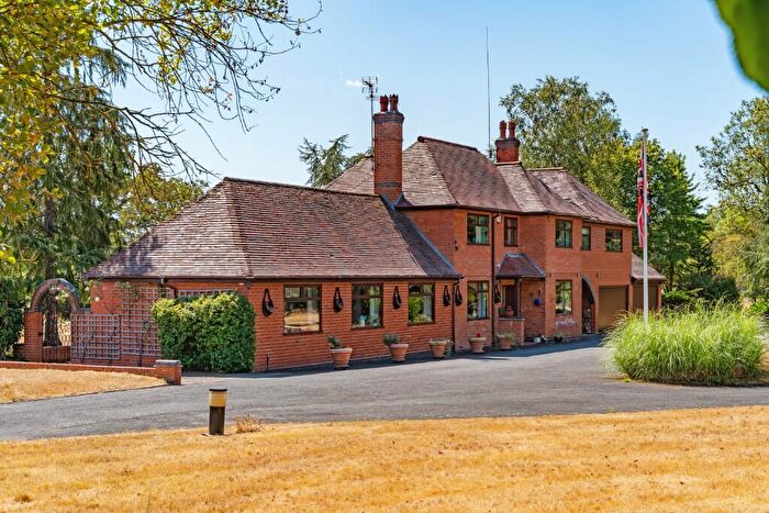 5 Bedroom Detached House For Sale In Birmingham Road, Redditch, Worcestershire, B80