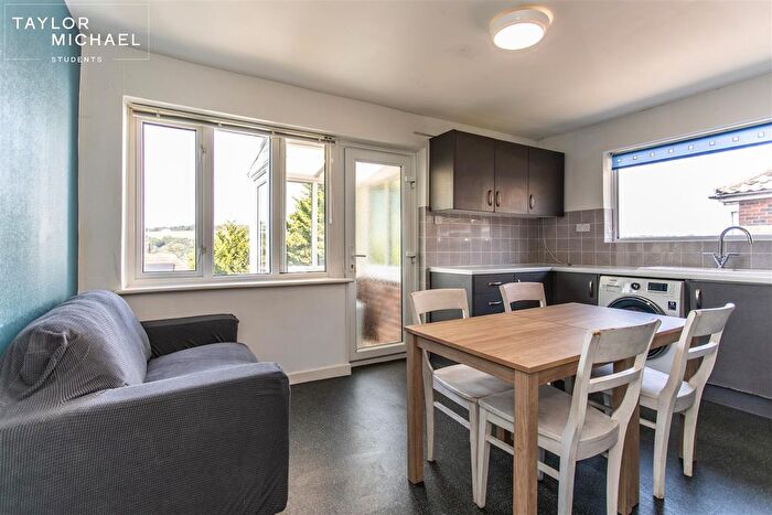 4 Bedroom Bungalow To Rent In Selba Drive, Brighton, BN2