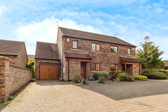 4 Bedroom Semi-Detached House For Sale In Derry Lane, Bingham, Nottingham, NG13