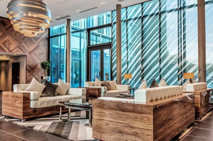 2 Bedroom Flat To Rent In Stratosphere Tower Great Eastern Road, E15