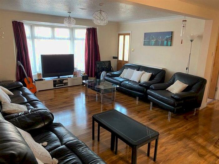 6 Bedroom House To Rent In Rymers Lane, Cowley, Oxford, OX4