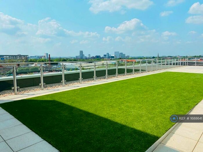 1 Bedroom Flat To Rent In Middlewood Plaza, Salford, M5