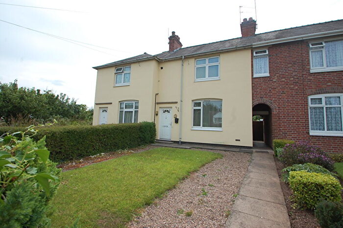 3 Bedroom House To Rent In Woods Lane, Stapenhill, DE15