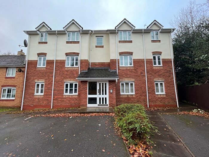 2 Bedroom Flat To Rent In Joshua Close, Coventry, West Midlands, CV4