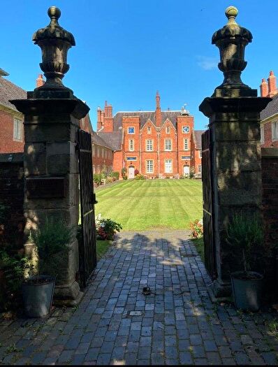 2 Bedroom Apartment To Rent In Fen End Road West, Knowle, Solihull, B93