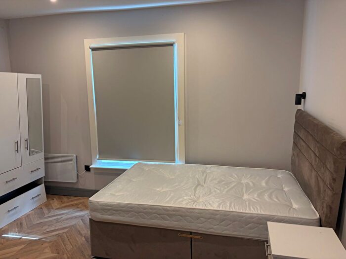 Studio To Rent In Tufnell Park Road, Tufnell Park London, N7