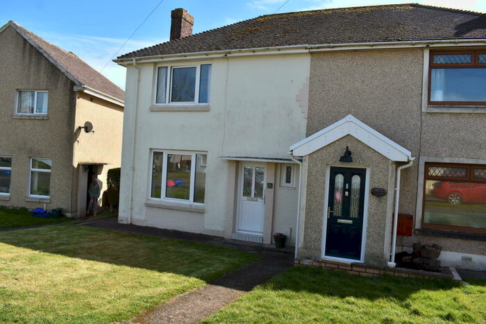2 Bedroom House To Rent In Glebelands, Milford Haven, SA73