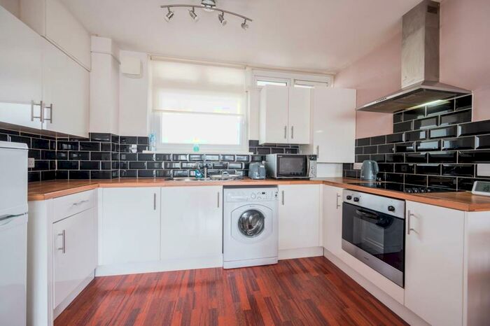 1 Bedroom Flat To Rent In Charles Square, Hoxton, London, N1