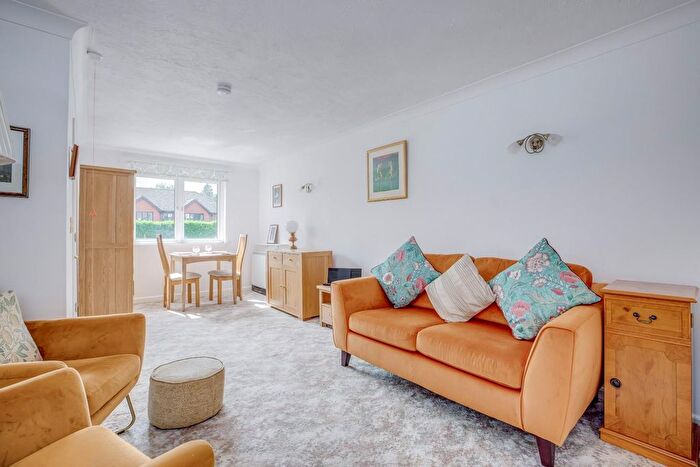 2 Bedroom Property For Sale In Archer Court, Chesham Road, Amersham, Buckinghamshire, HP6