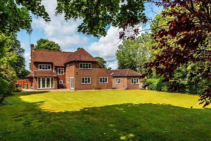 4 Bedroom Detached House For Sale In Crampshaw Lane, Ashtead, KT21