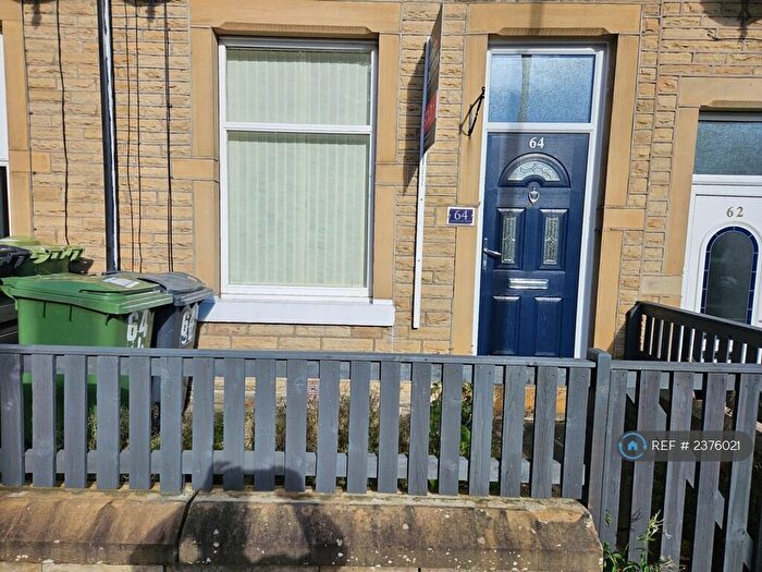 2 Bedroom Terraced House To Rent In Lightcliffe Road, Huddersfield, HD4