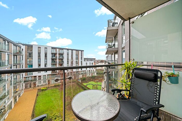 2 Bedroom Flat For Sale In Ealing Road, Trico House Ealing Road, TW8