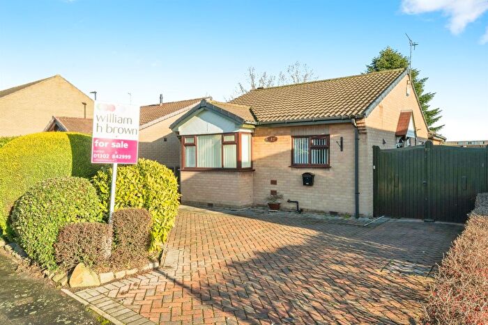3 Bedroom Detached Bungalow For Sale In Broadwater Drive, Dunscroft, Doncaster, DN7