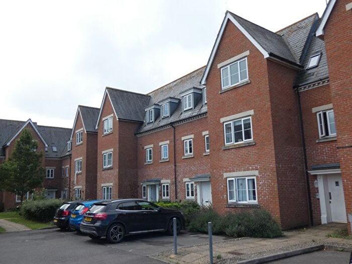 2 Bedroom Flat To Rent In Homersham, Canterbury, Kent, CT1