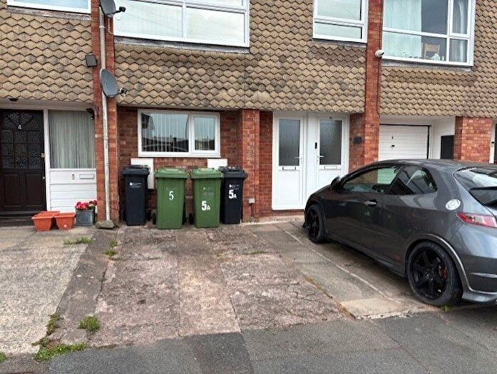 1 Bedroom Flat To Rent In Chilton Square, Tupsley, Hereford, HR1
