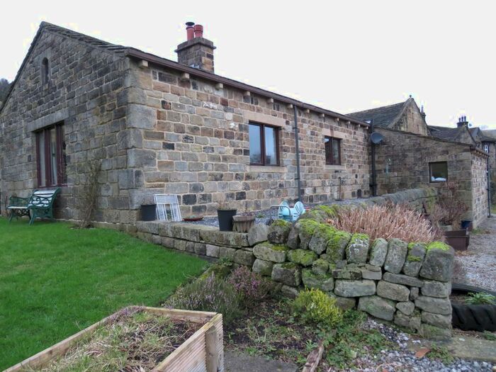 2 Bedroom Bungalow To Rent In Mytholmroyd, Hebden Bridge, HX7