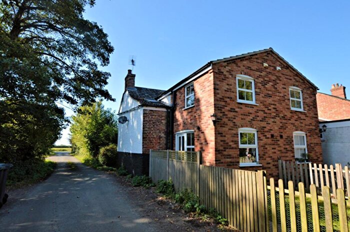 2 Bedroom Cottage To Rent In Terrington St. John, PE14