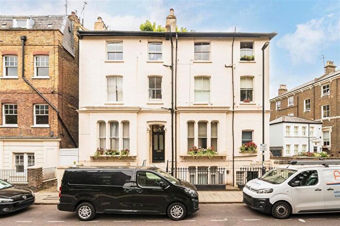 1 Bedroom Flat For Sale In Lansdowne Way, Stockwell, SW8