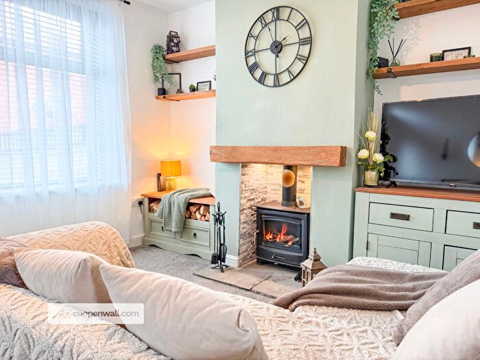 3 Bedroom Terraced House For Sale In Carr Lane, Rawtenstall, Rossendale, BB4