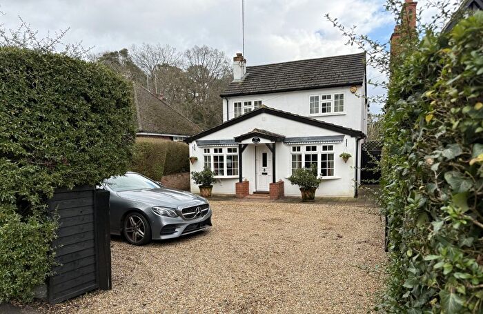 Detached House For Sale In London Road, Sunningdale, SL5