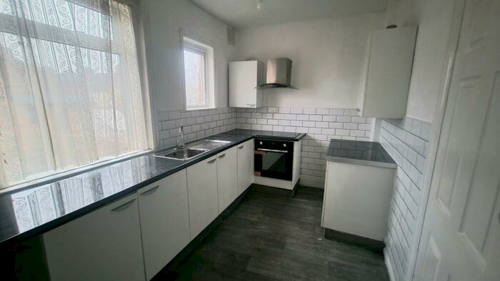 2 Bedroom House To Rent In Simpson Place, Mexborough, S64