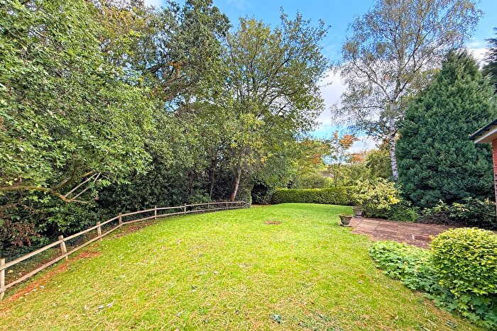 3 Bedroom Flat For Sale In Brackenwood, Kent Road, Harrogate, HG1