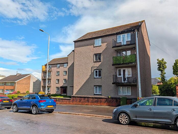 3 Bedroom Flat For Sale In Margaret Street, Greenock, PA16