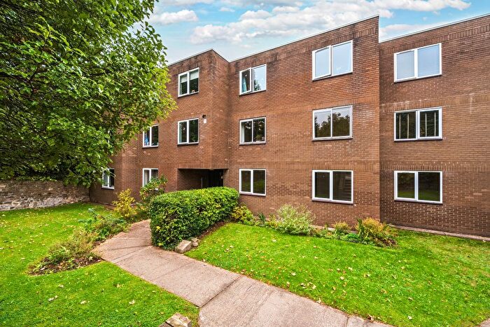2 Bedroom Flat For Sale In Towerleaze, Knoll Hill, Bristol, BS9