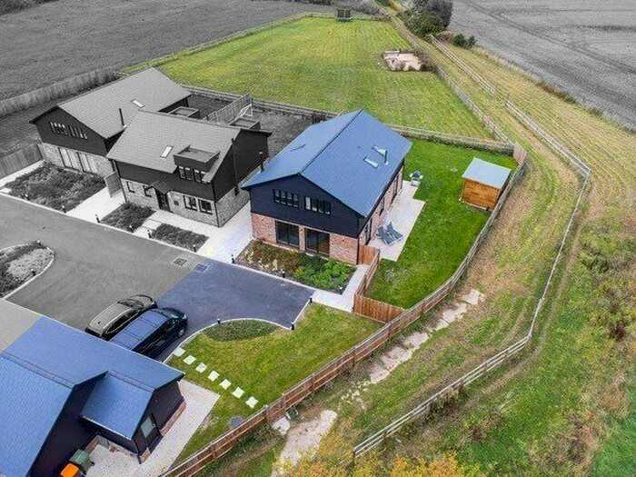 3 Bedroom Detached House For Sale In Mulberry House, Tilsworth, Leighton Buzzard, LU7