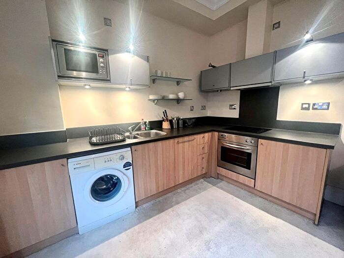 1 Bedroom Property To Rent In Chamberlain Court, Birmingham, B3