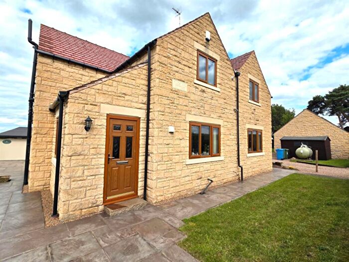 4 Bedroom Detached House For Sale In Old London Road Babworth, Retford, DN22