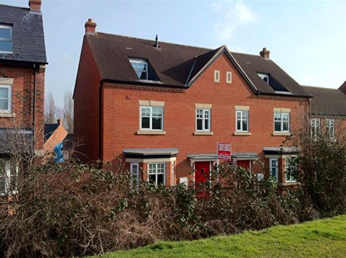 4 Bedroom Property To Rent In Bletchley, Milton Keynes, MK2