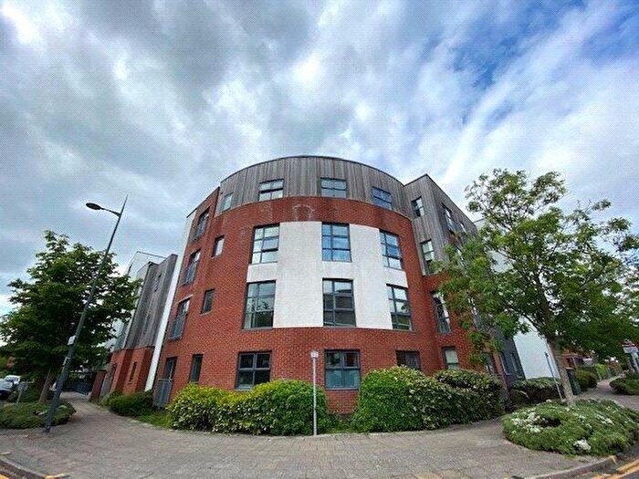 2 Bedroom Apartment To Rent In Montmano Drive, West Didsbury, Manchester, M20